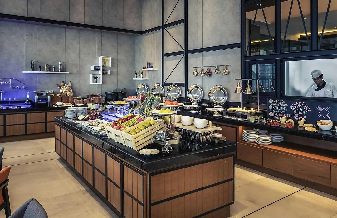 Mercure Bangkok Makkasan-1